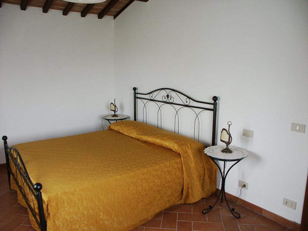 Agriturismo Podere Ossaia Cortona Phòng bức ảnh