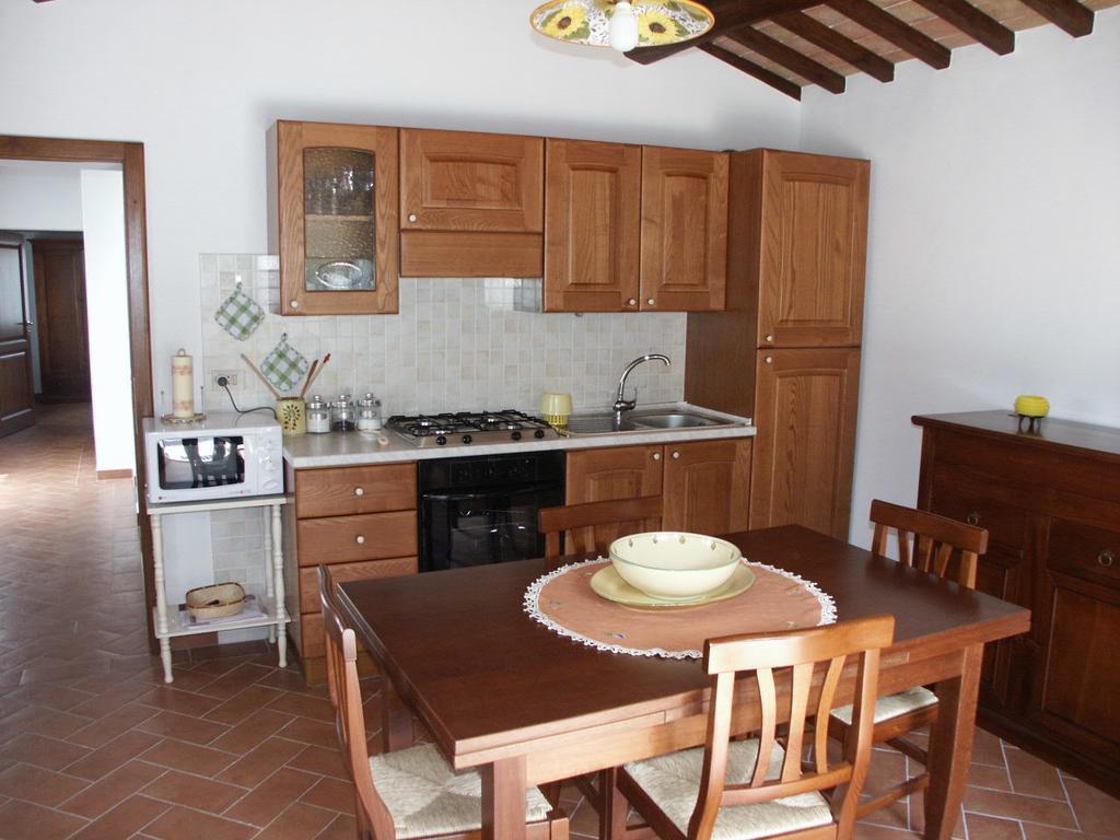 Agriturismo Podere Ossaia Cortona Phòng bức ảnh